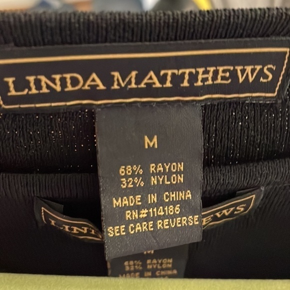 ⭐️⭐️SALE⭐️⭐️LINDA MATTHEWS BLACK CARDIGAN SWEATER SET Size M - Picture 6 of 7